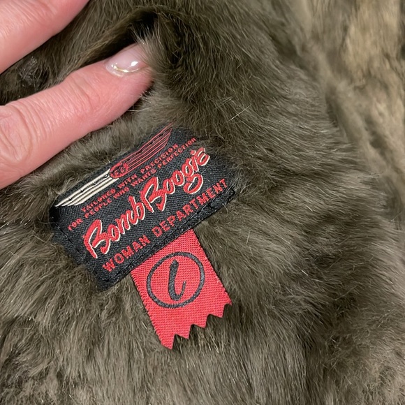 Long Fox fur & real leather jacket just like new & perfect for cold weather. - Picture 9 of 9